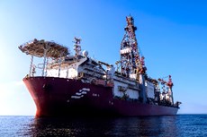 Drilling rig chartered by Petrobras arrives in Amapá to take part in drill exercise