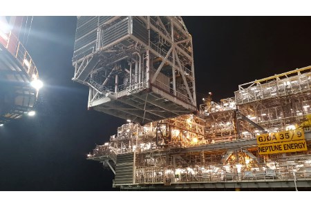 Nova module lifted onto Gjøa platform