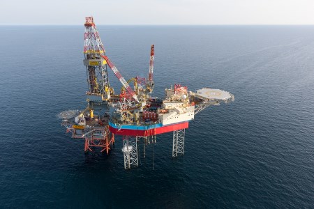 Maersk Drilling rig to assist with well intervention, stimulation and accommodation at Valhall field