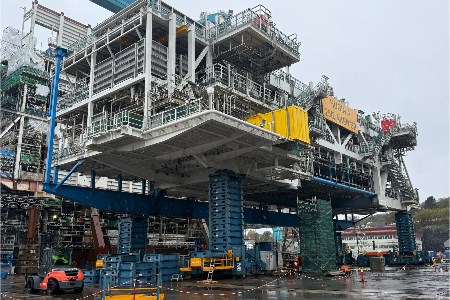 Sarens accelerates logistics tasks for Valhall PWP ahead of the load-out of the complete 17 000 t topside